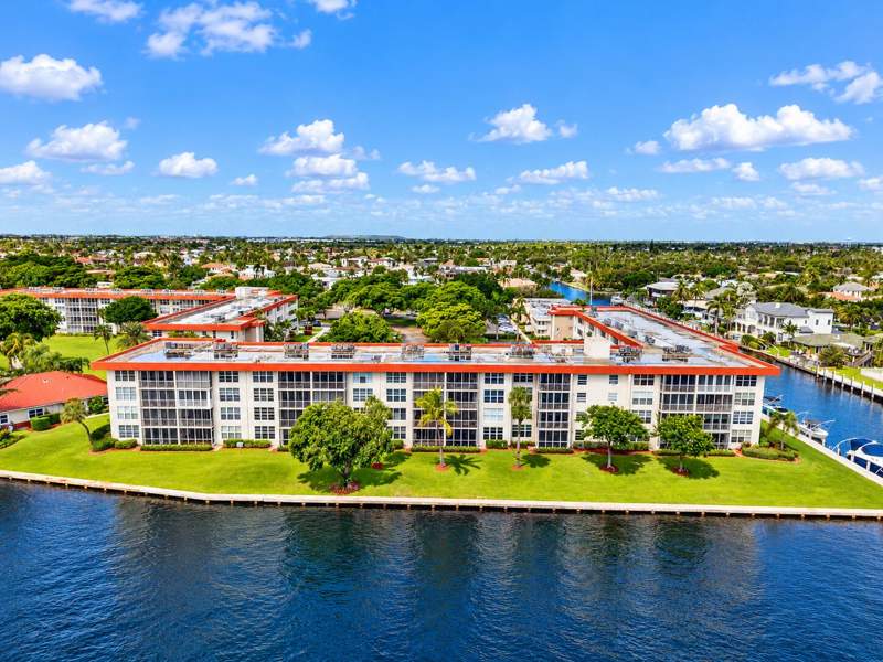 3 bedroom Condominium at 3180 NE 48th Court #309, Palm-Aire At Coral Key, Lighthouse Point — photo 2