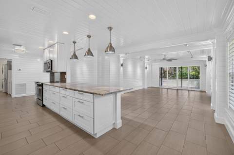 338 SW Indian Groves Drive, Stuart FL - photo 11 of 38