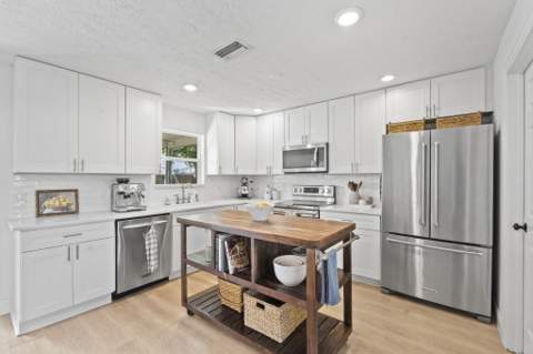 1964 SE Lafayette Street, Stuart FL - photo 12 of 35