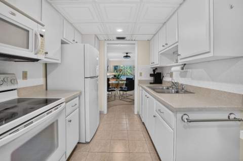 2320 SW 22nd Avenue #211, Delray Beach FL - photo 16 of 72