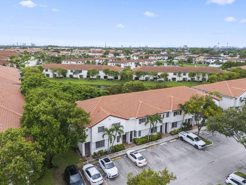 2 bedroom Townhouse at 4163 Napoli Lake Drive, Mediterranea, Riviera Beach — photo 5