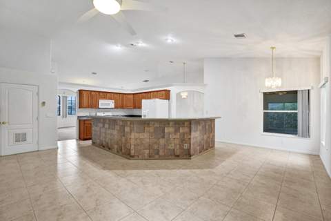 5825 NW Zenith Drive, Port St. Lucie FL - photo 12 of 61