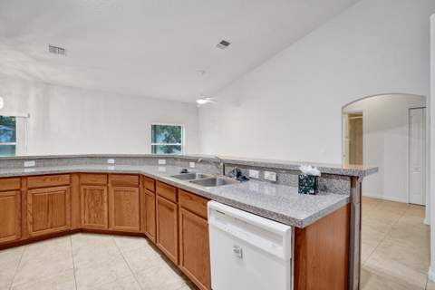 5825 NW Zenith Drive, Port St. Lucie FL - photo 19 of 61