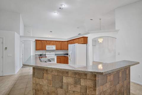 5825 NW Zenith Drive, Port St. Lucie FL - photo 22 of 61