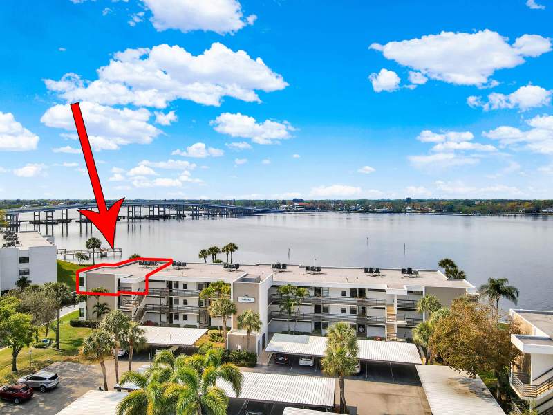 2 bedroom Condominium at 1950 SW Palm City Road #13-301, Circle Bay Yacht Club Condo, Stuart — photo 4