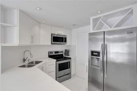 133 N Pompano Beach Boulevard #1106, Pompano Beach FL - photo 10 of 38