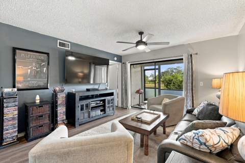 4542 Lucerne Lakes Boulevard #103, Lake Worth FL - photo 11 of 25