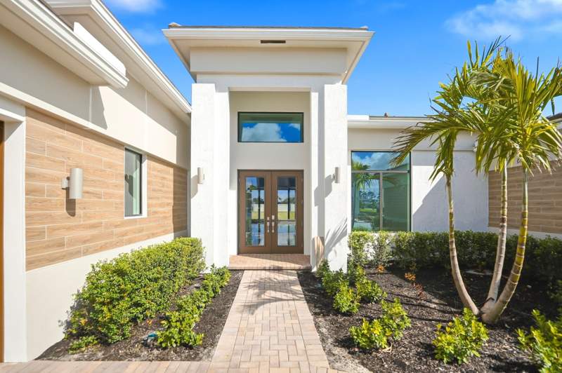 5 bedroom Single Family Residence at 10241 Canter Creek Court, Whitmore Estates, Lake Worth — photo 5