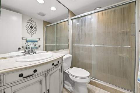 3026 Cornwall B, Boca Raton FL - photo 10 of 26