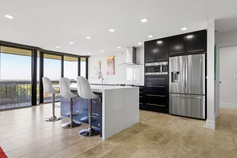1900 Consulate Place #1005, West Palm Beach FL - photo 6 of 30