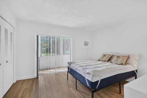 332 Northampton Q, West Palm Beach FL - photo 10 of 38