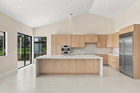 10941 Boca Woods Lane, Boca Raton FL - photo 14 of 48