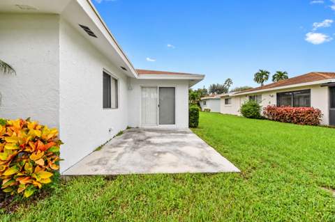 6801 Moonlit Drive, Delray Beach FL - photo 20 of 48