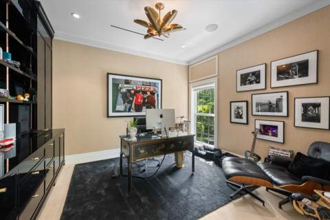 209 Sandpiper Drive, Palm Beach FL - photo 6 of 38