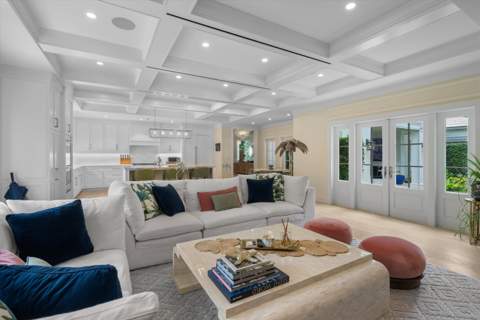 209 Sandpiper Drive, Palm Beach FL - photo 17 of 38