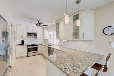5810 NE 21st Avenue, Fort Lauderdale FL - photo 15 of 62