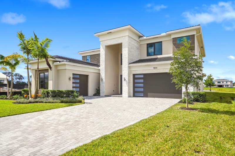 5 bedroom Single Family Residence at 7605 Bridle Trail Way, Whitmore Estates, Lake Worth — photo 3