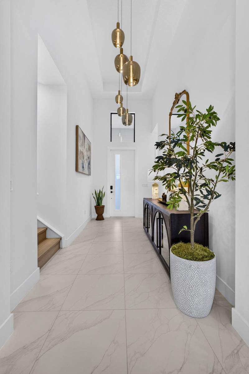 4 bedroom Single Family Residence at 9582 St. Germain Drive, Avenir / L'Ambiance at Avenir, Palm Beach Gardens — photo 3