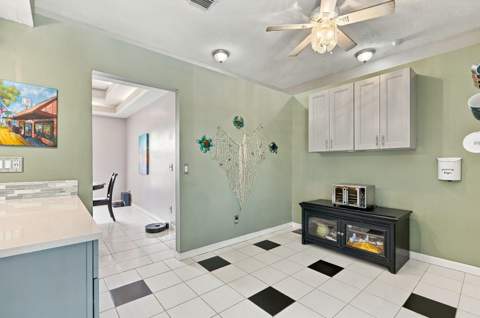 2801 SE Hutchings Avenue, Port St. Lucie FL - photo 11 of 36