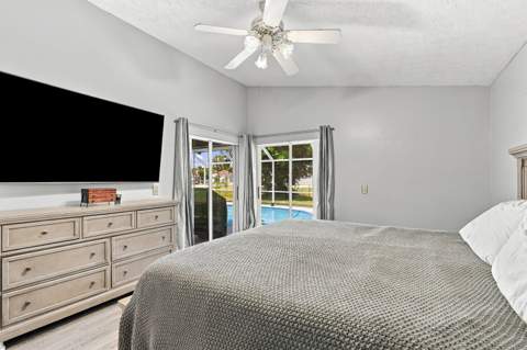 2801 SE Hutchings Avenue, Port St. Lucie FL - photo 16 of 36