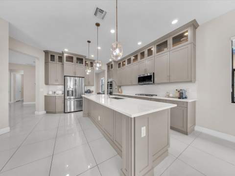 11965 S Baypoint Circle, Parkland FL - photo 17 of 66