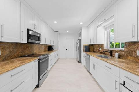 1311 Pierce Street, Hollywood FL - photo 10 of 23