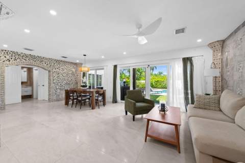 1311 Pierce Street, Hollywood FL - photo 7 of 23