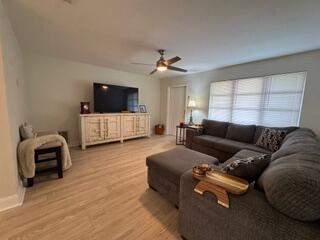 4919 NW 47th Terrace, Tamarac FL - photo 15 of 21