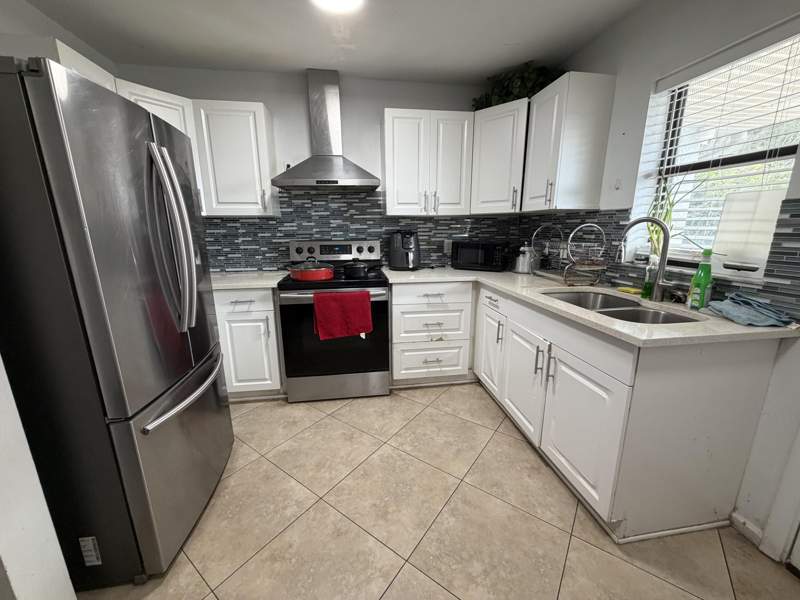 2 bedroom Condominium at 605 Ixoria Avenue #Unit 21, The Hemingway, A Condominium, Fort Pierce — photo 4