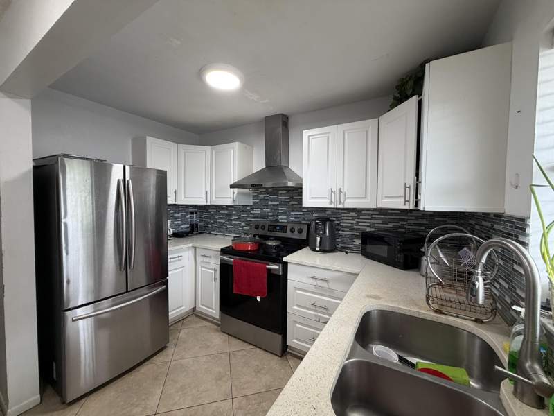 2 bedroom Condominium at 605 Ixoria Avenue #Unit 21, The Hemingway, A Condominium, Fort Pierce — photo 5