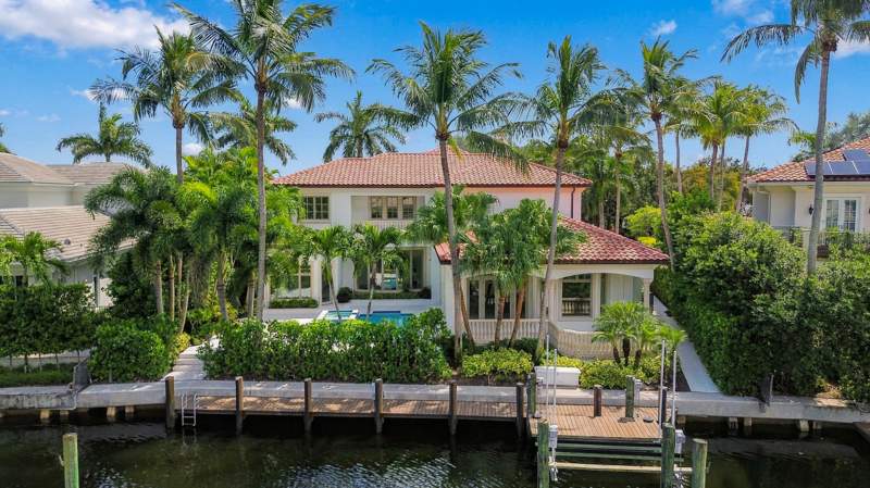 5 bedroom Single Family Residence at 753 Harbour Isle Place, Harbour Isles, North Palm Beach — photo 2