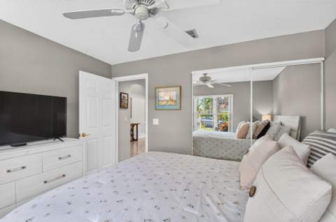 9864 Arbor View Drive, Boynton Beach FL - photo 15 of 45
