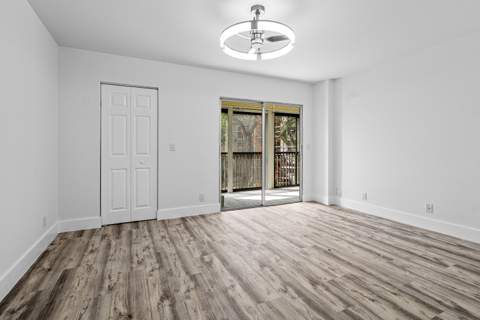 6585 Kensington Lane #Apt 207, Delray Beach FL - photo 19 of 26