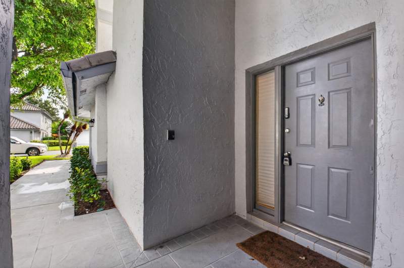 2 bedroom Condominium at 11611 Briarwood Circle #3, Briarwood At Indian Springs Condo, Boynton Beach — photo 5