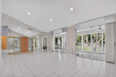 11611 Briarwood Circle #3, Boynton Beach FL - photo 15 of 81