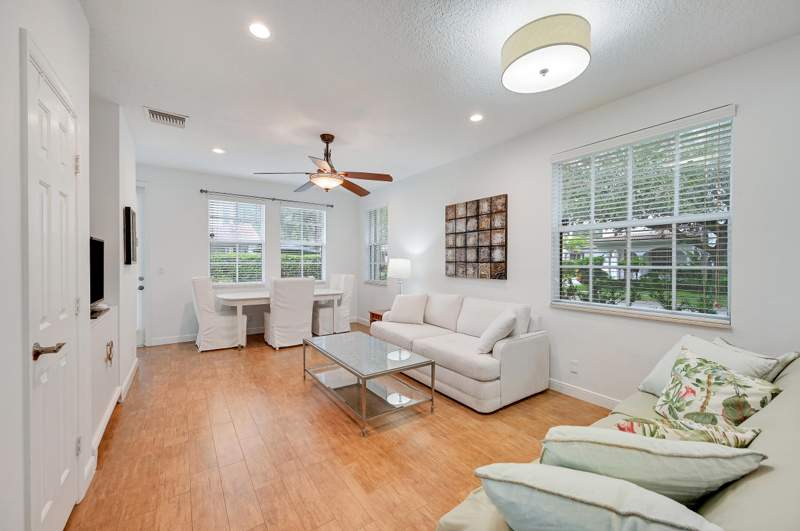 3 bedroom Single Family Residence at 654 Castle Drive, Evergrene, Palm Beach Gardens — photo 3