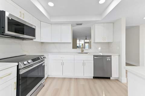 7 Willowbrook Lane #101, Delray Beach FL - photo 8 of 22
