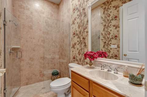 104 Renaissance Drive, North Palm Beach FL - photo 18 of 35