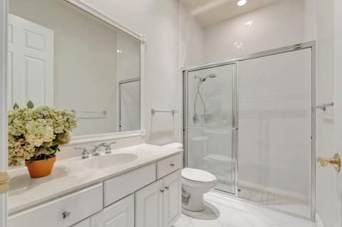 104 Renaissance Drive, North Palm Beach FL - photo 24 of 35