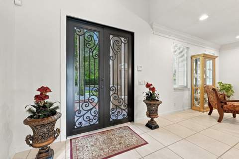 1020 Lavender Circle, Weston FL - photo 6 of 63
