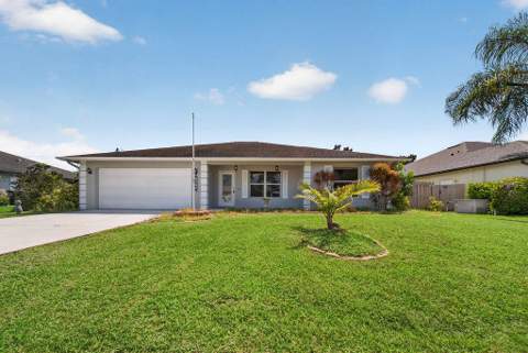 1874 SW Capehart Avenue, Port St. Lucie FL - photo 15 of 78