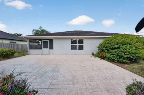 1874 SW Capehart Avenue, Port St. Lucie FL - photo 24 of 78