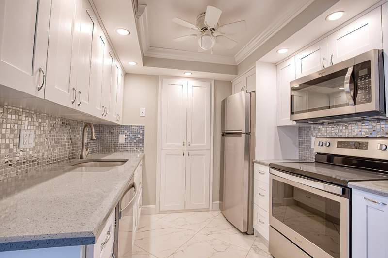 1 bedroom Condominium at 111 Briny Avenue #610, Pompano Beach Club Condo, Pompano Beach — photo 3