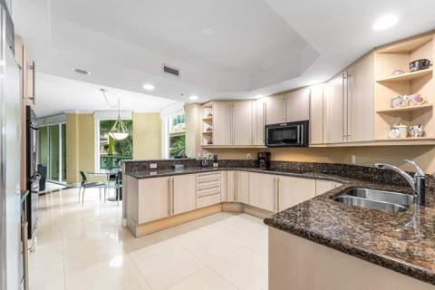 411 N New River Drive #401, Fort Lauderdale FL - photo 14 of 47