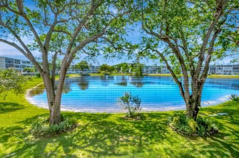 2051 Cambridge C, Deerfield Beach FL - photo 19 of 76