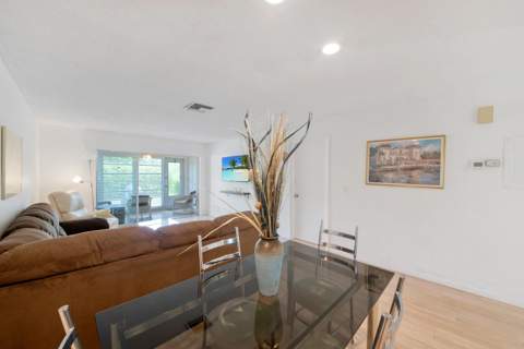 13670 Via Flora #B, Delray Beach FL - photo 7 of 39