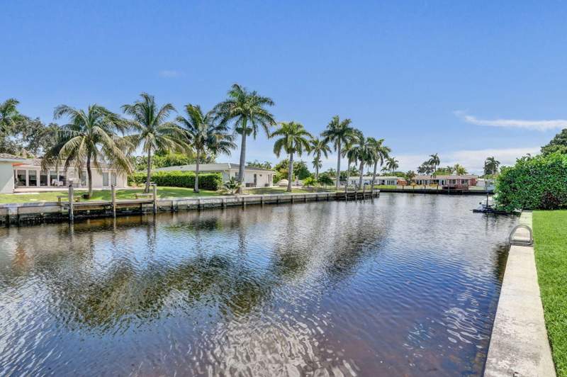 2 bedroom Single Family Residence at 5820 NE 14th Way, Coral Ridge Isles, Fort Lauderdale — photo 3