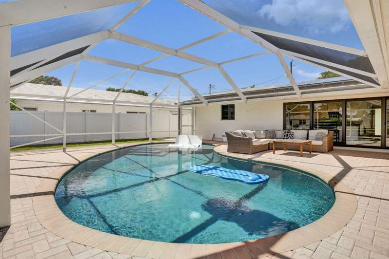 2 bedroom Single Family Residence at 5820 NE 14th Way, Coral Ridge Isles, Fort Lauderdale — photo 5