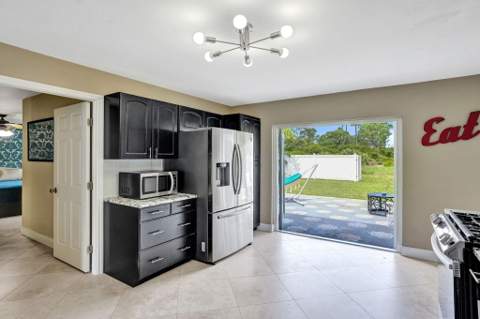 5958 Triphammer Road, Lake Worth FL - photo 14 of 39