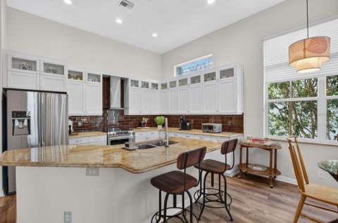 6955 Fairway Lakes Drive, Boynton Beach FL - photo 12 of 79